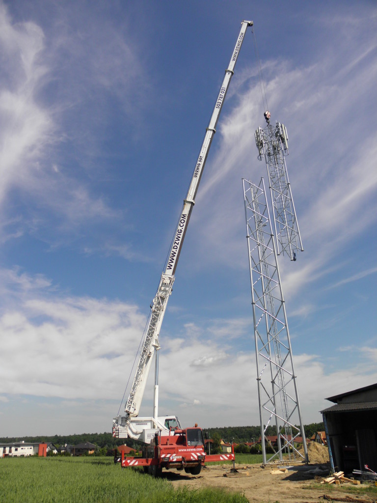Żuraw samojezdny Liebherr LTM1050/1 3